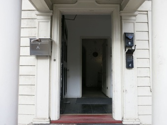 Enlarge photo 13