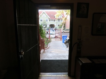 Enlarge photo 11