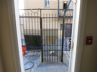Enlarge photo 18