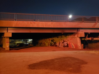 Enlarge photo 33
