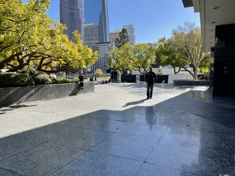 Enlarge photo 2