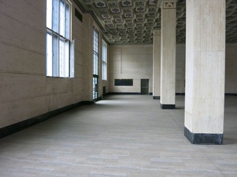 Enlarge photo 18