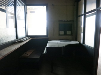 Enlarge photo 24