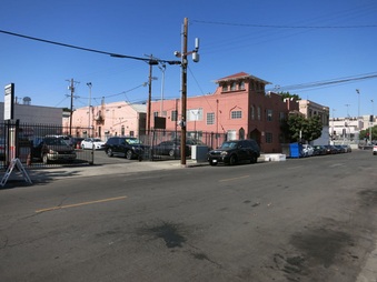Enlarge photo 4