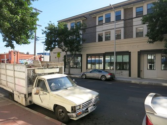 Enlarge photo 2