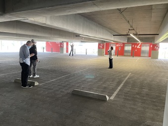 Aiprort Parking Garage