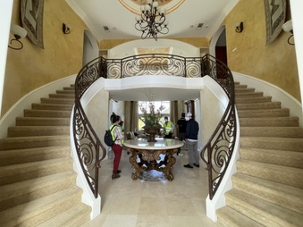 Enlarge photo 10
