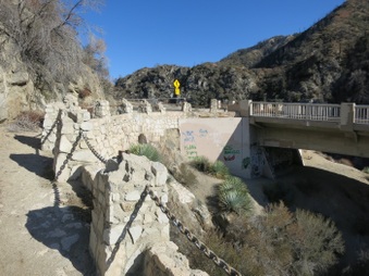 Enlarge photo 37