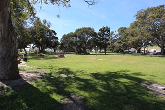 Enlarge photo 11