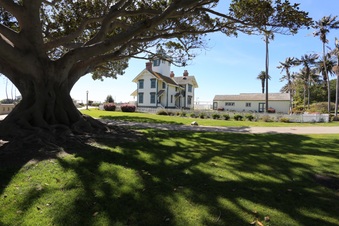 Enlarge photo 38