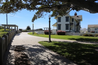 Enlarge photo 42