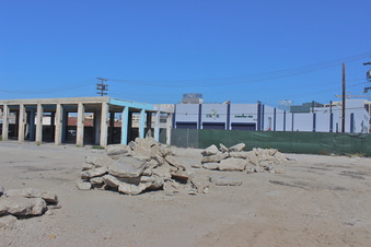 Enlarge photo 16