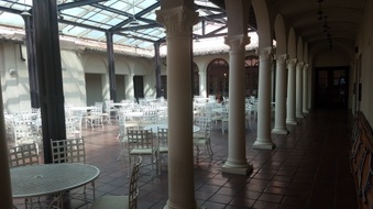 Enlarge photo 4
