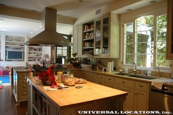Enlarge photo 46