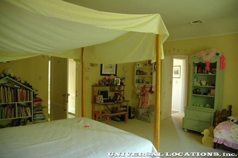 Enlarge photo 56