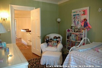 Enlarge photo 59