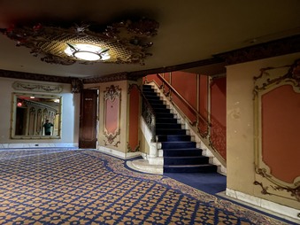 Enlarge photo 33