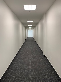 Enlarge photo 51