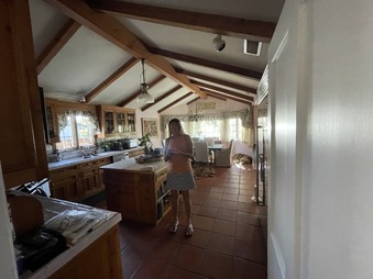 Enlarge photo 9