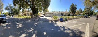 Enlarge photo 35