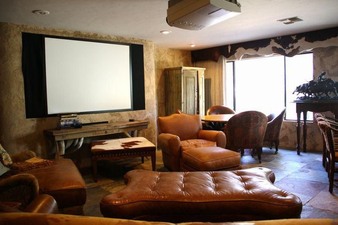 Enlarge photo 153