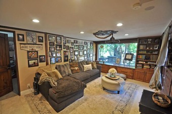 Enlarge photo 27