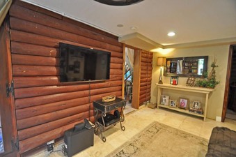 Enlarge photo 29