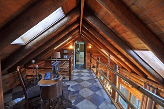 Enlarge photo 35