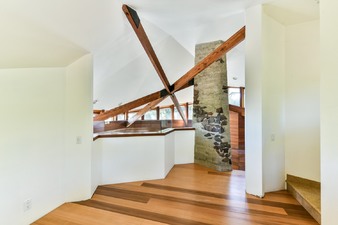 Enlarge photo 35