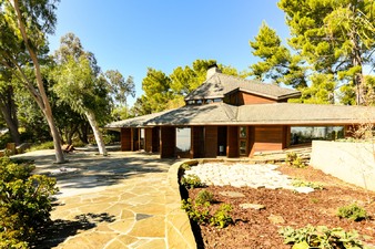 Enlarge photo 40