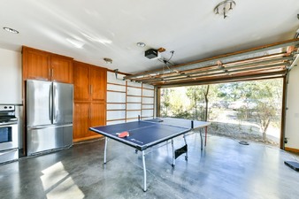 Enlarge photo 58