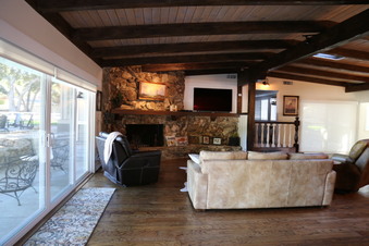 Enlarge photo 37