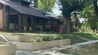 Enlarge photo 13