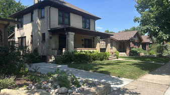 2635 Clermont St