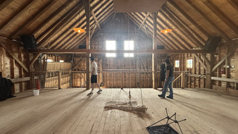 Enlarge photo 59