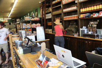 Enlarge photo 10