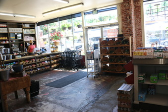 Enlarge photo 27