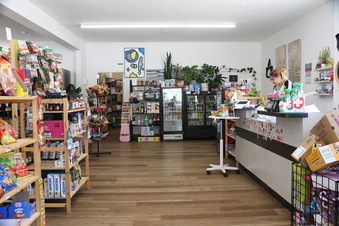 Enlarge photo 18