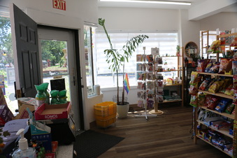 Enlarge photo 24
