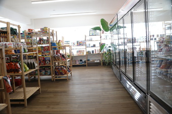 Enlarge photo 37