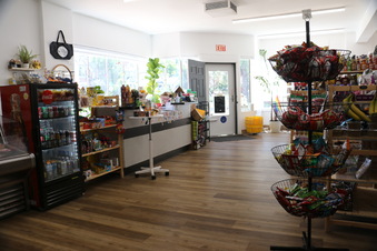 Enlarge photo 42