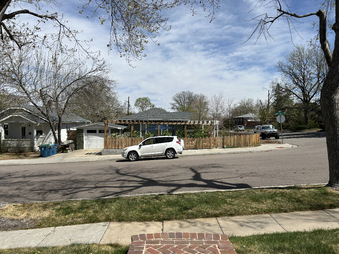 Enlarge photo 21
