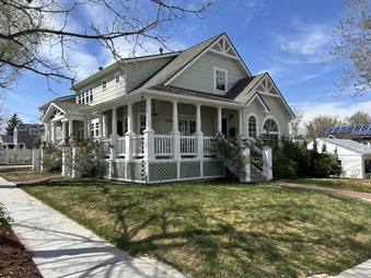 Enlarge photo 33