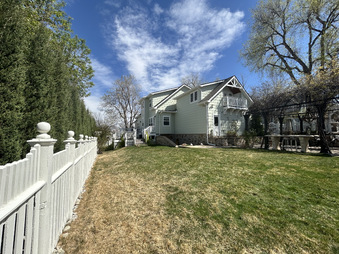 Enlarge photo 120