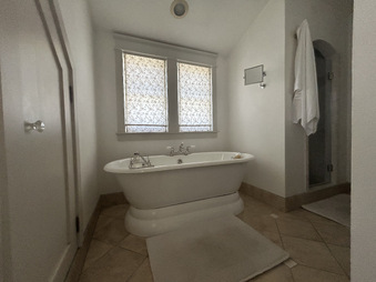 Enlarge photo 273
