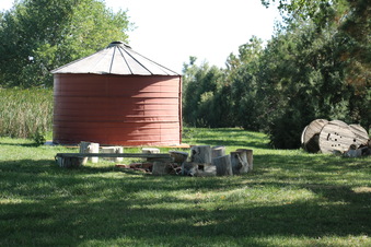 Enlarge photo 69