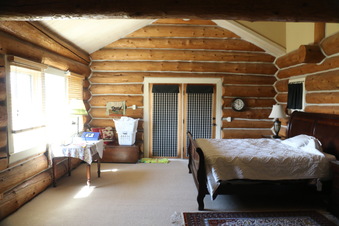 Enlarge photo 320
