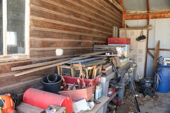 Enlarge photo 17