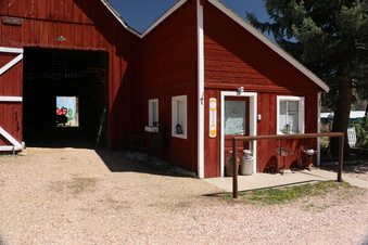 Enlarge photo 28