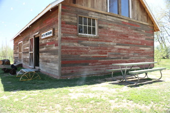 Enlarge photo 74